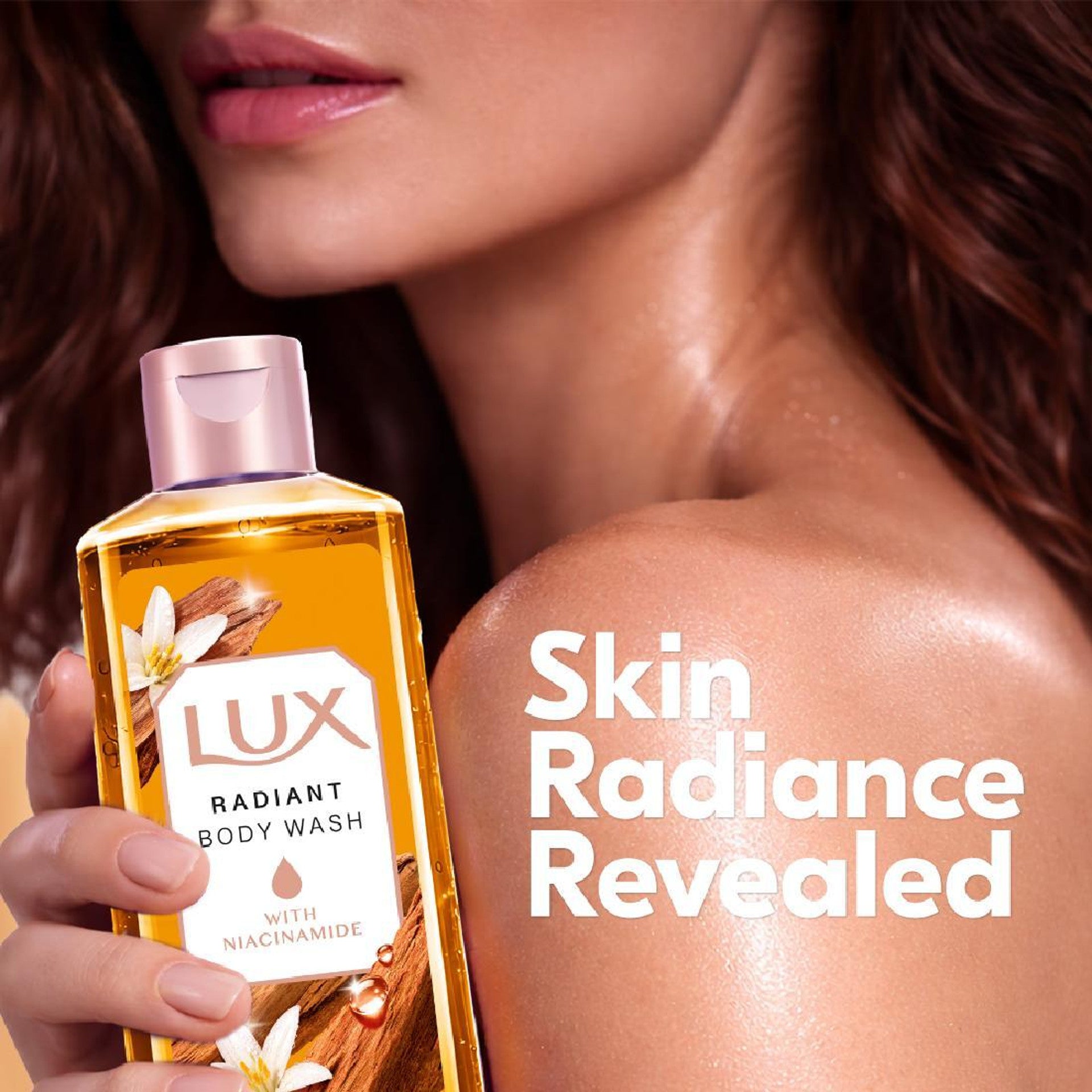 Lux Sandal Spell Body Wash 245ml