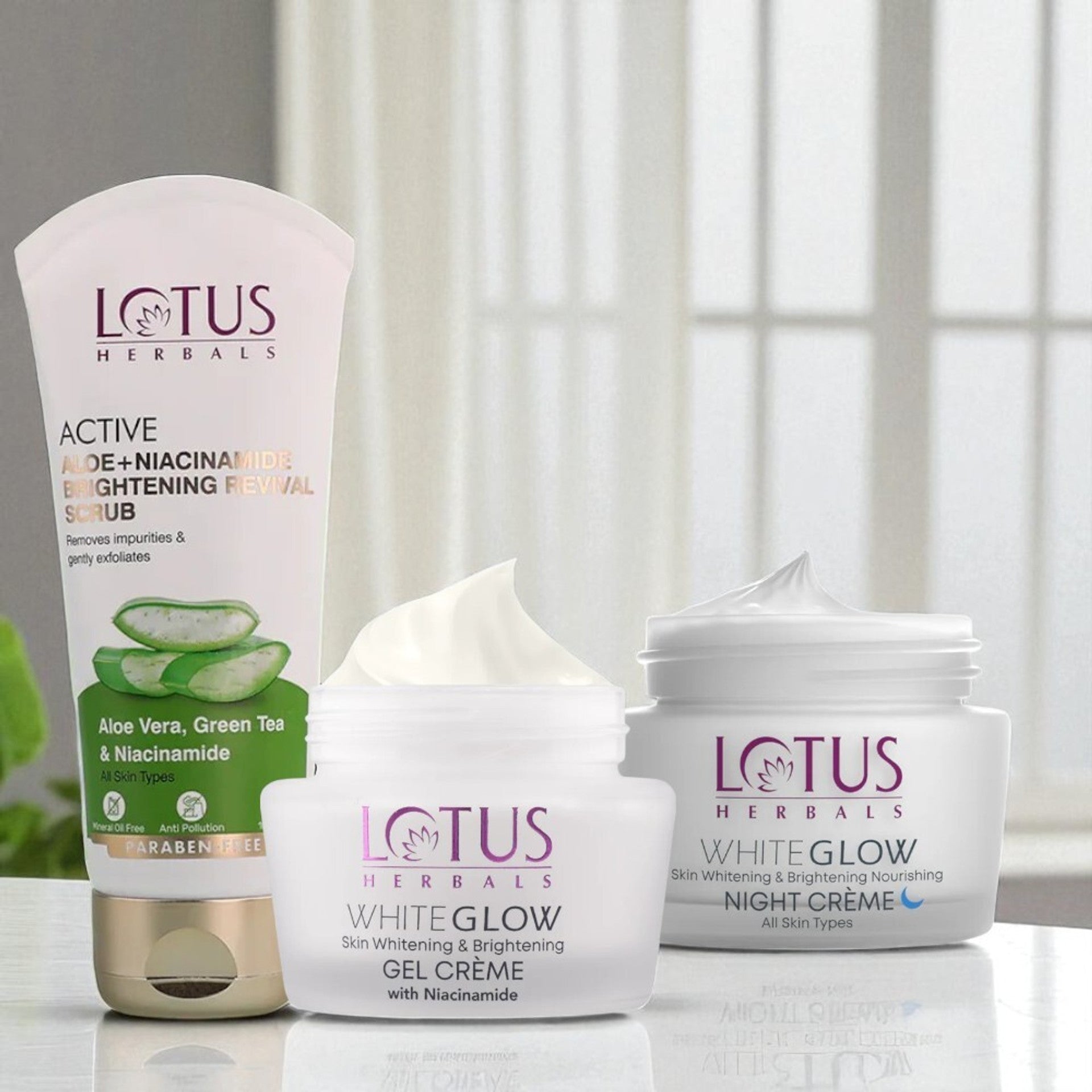 Lotus Glow & Nourish Gel Cream 100g